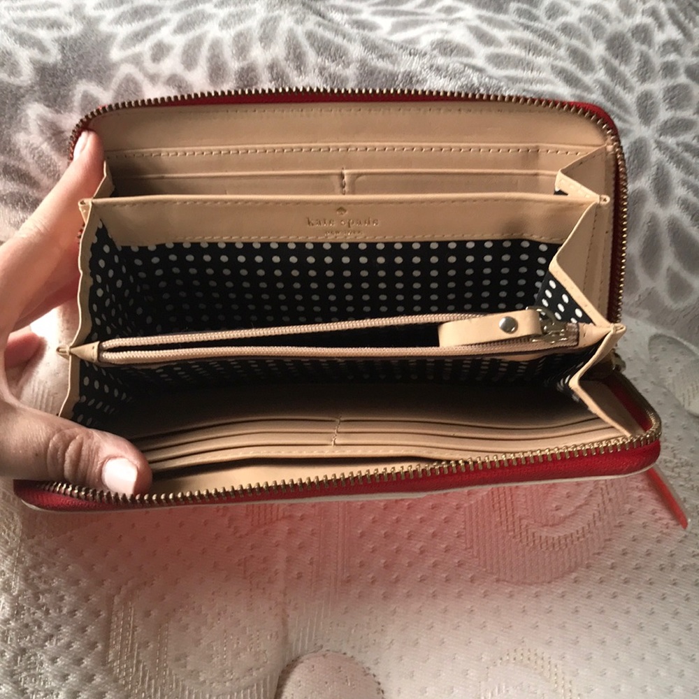 Kate Spade Wallet - Picture 4 of 5